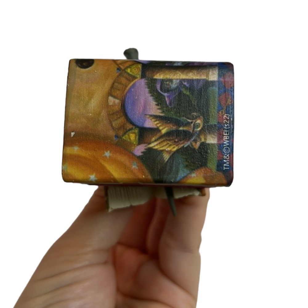 Hallmark Ornament Harry Potter Stacked BOOKS AND WAND Christmas Ornament - Picture 11 of 12